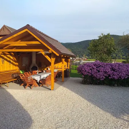 Anika Apartmán Krasnohorska Dlha Luka