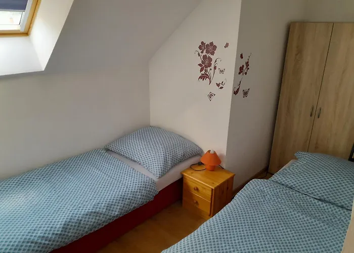 Anika * Krasnohorska Dlha Luka